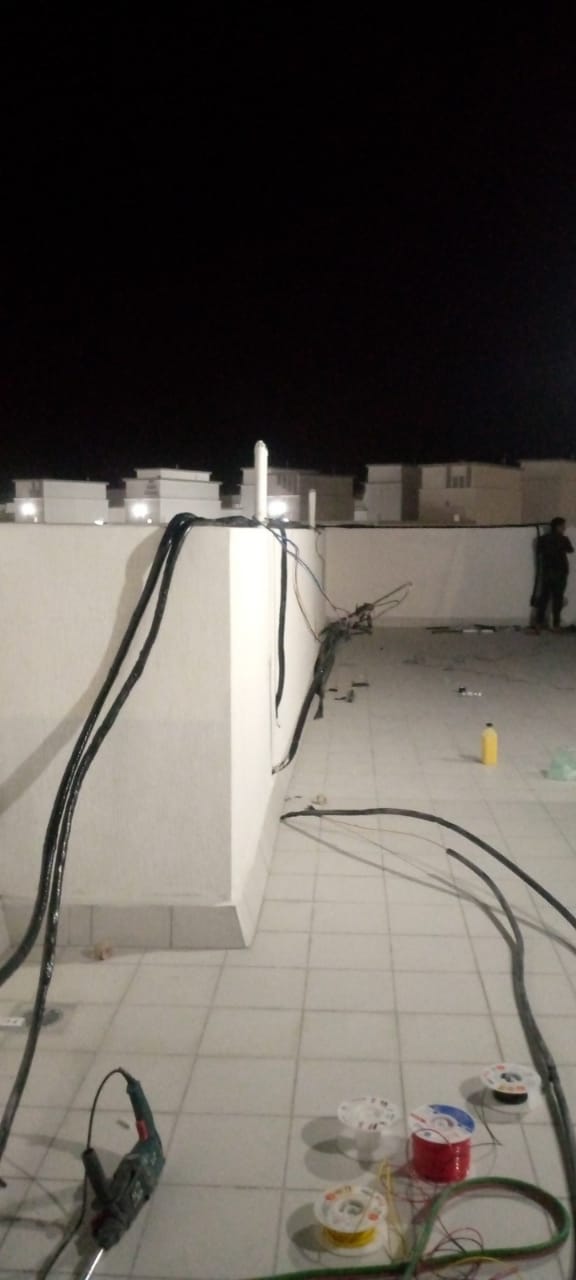 تمديد مواسير النحاس بالسطح